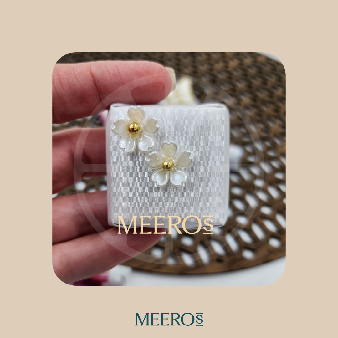 Peony chocolate favor with customizable wrapping – Meeros Rich Bite